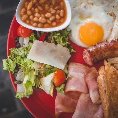 Omma מלון דירות העיירה רתימנו