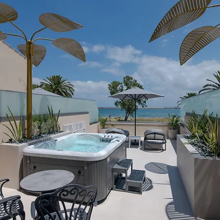 Omma מלון דירות 4*