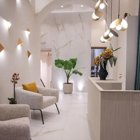 Omma Aparthotel 4*