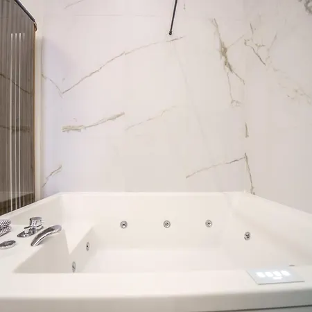 Omma Aparthotel Rethymno (Crete)
