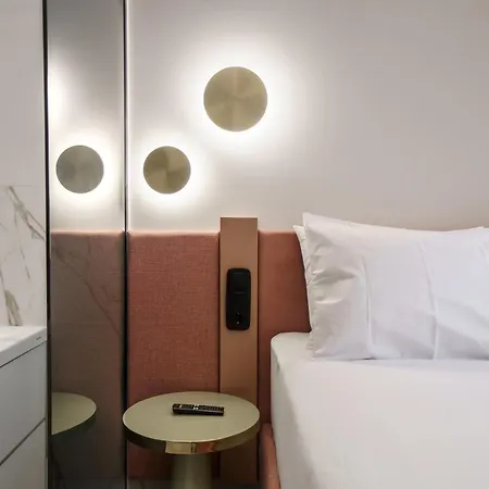 Omma Aparthotel 4*