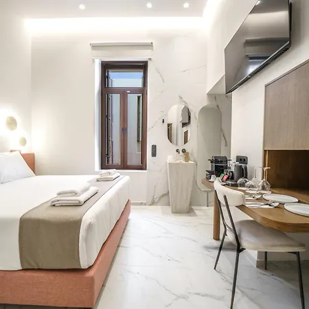Omma 4* Rethymno (Crete)