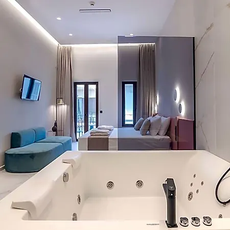 Omma 4* Rethymno (Crete)