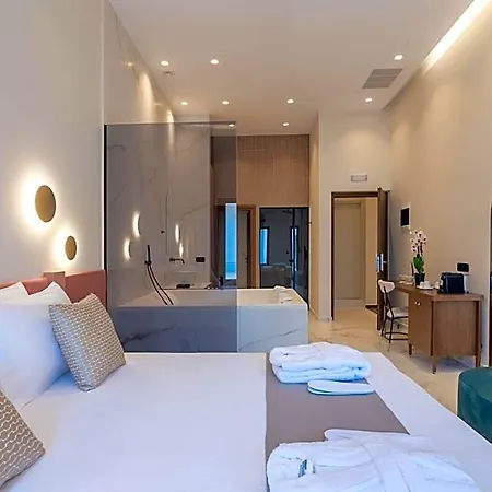 Omma Aparthotel
