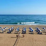 Omma Aparthotel 4*
